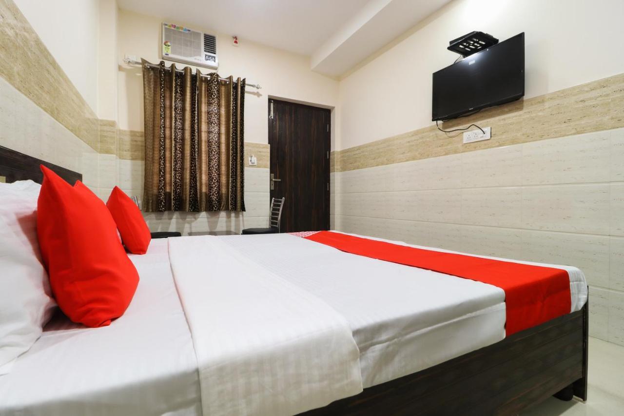 Oyo 49095 Hotel K Fort Abadpura Экстерьер фото